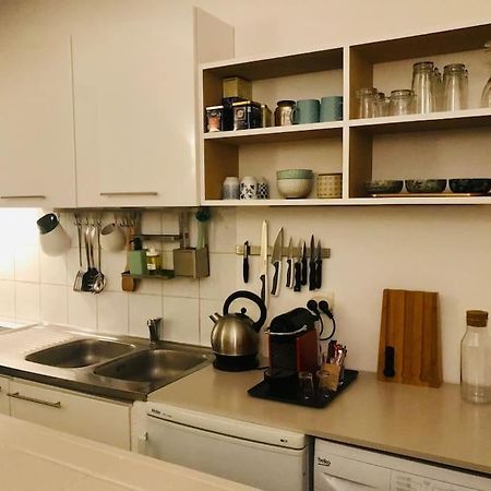 "Les Joncs" Cosy 2 Pieces Cour Intimiste A 5 Min Des Halles ! Apartment Sete Luaran gambar