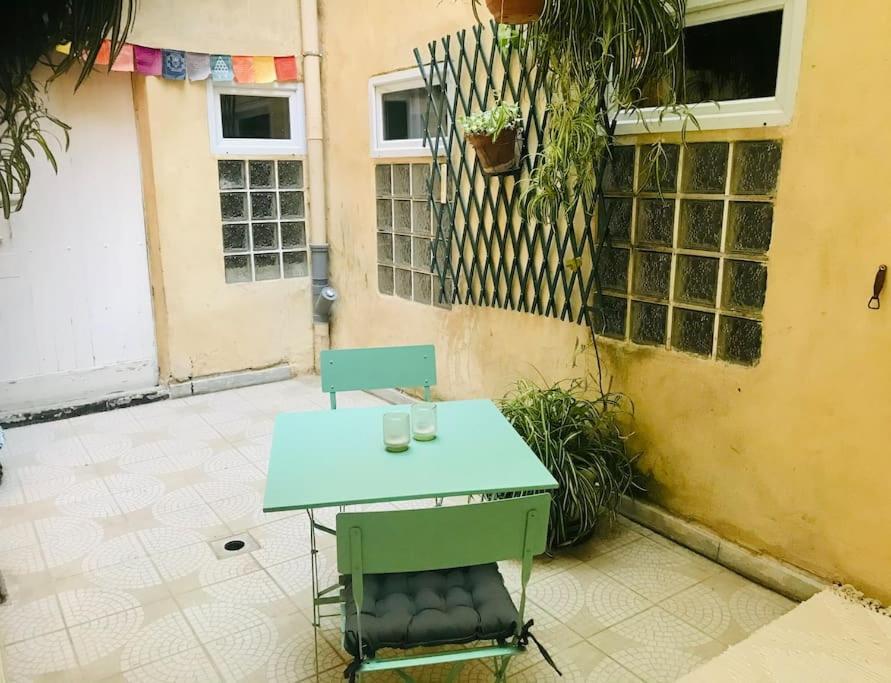 "Les Joncs" Cosy 2 Pieces Cour Intimiste A 5 Min Des Halles ! Apartment Sete Luaran gambar